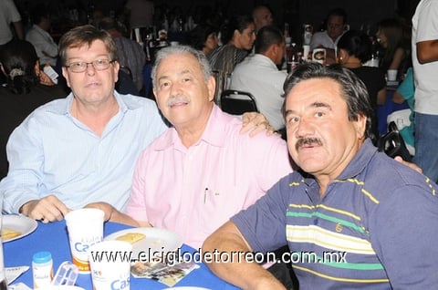 23062011  Villarreal, Arturo Ortiz y René Cárdenas.