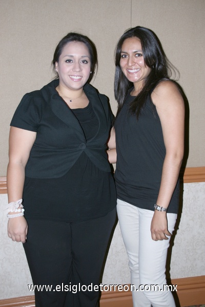 23062011  y Diana.