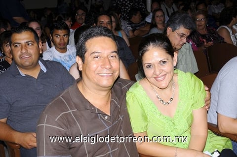 24062011  y Olivia Escárcega.