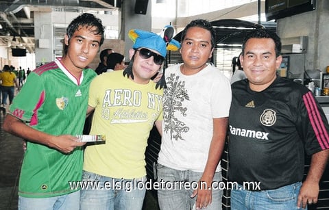 27062011  y Alicia.