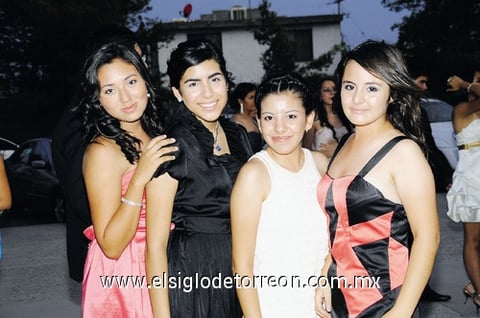 27062011  Quevedo, Cristina Reyes, Angélica Prado y Ana Olivera.