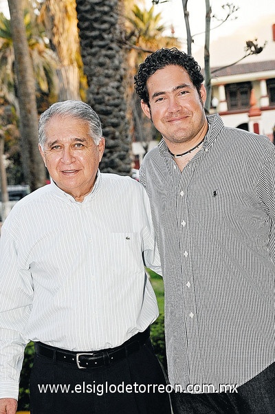 27062011 y Manuel Leal.
