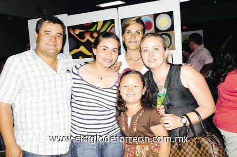 29062011 , Karla, María, Vicky y Goretti.