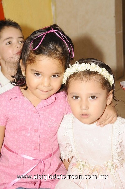 04072011 y Daniela.