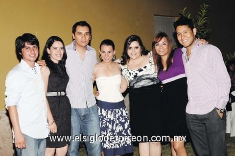 Jorge, Yolanda, Édgar, Natalia, Andrea, Mariana y Hugo.