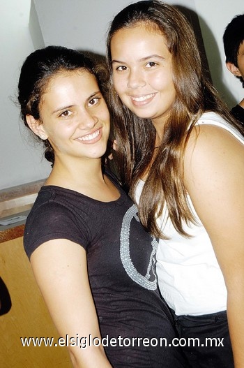 Macarena y Gaby.