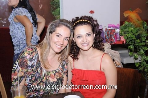 07072011  Olivares, Adisde Facusseh y Alicia Uresti.