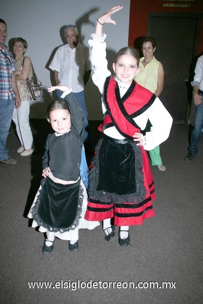 08072011 y Paula Ibargüengoitia.