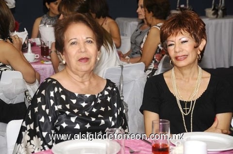 08072011  García y María Esther Vázquez.