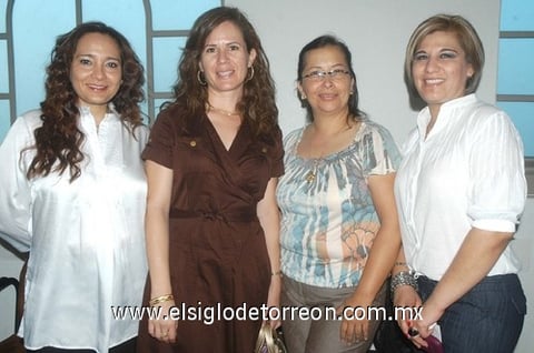 08072011  García, Sandra López, Adriana Galván e Imelda Vélez.