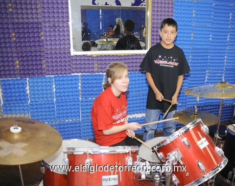 11072011  y Fernando.