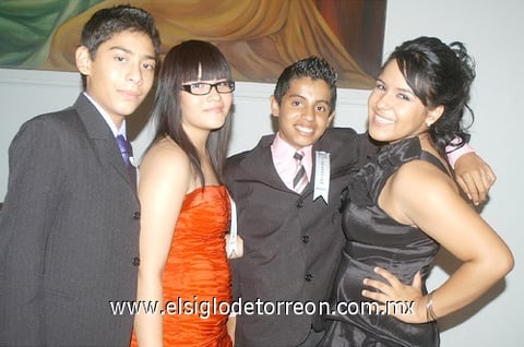Sergio Vega, Cynthia Reyes, Enrique Cázares y Sahian Martínez.
