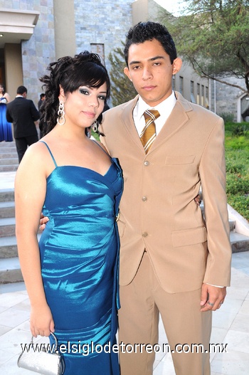 Ileana Flores y Carlos Morales.