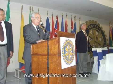 19072011 de Torreón, José Guadalupe Galván Galindo ofreció unas palabras.