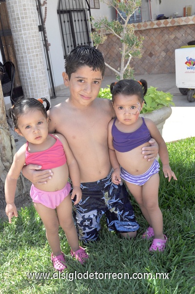 22072011 Daniel y Camila Flores Cuevas.