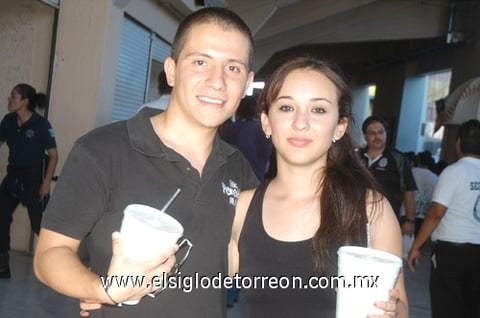 22072011  Prieto y Karime Castro.