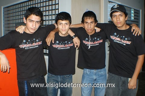 25072011 , Ricardo, Andrés y Eduardo.
