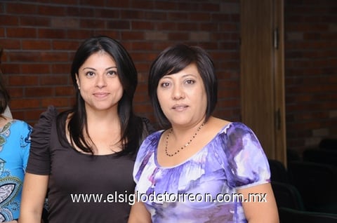 25072011 García, Mirna Velázquez, Laura Ayala y Dora Luz López.