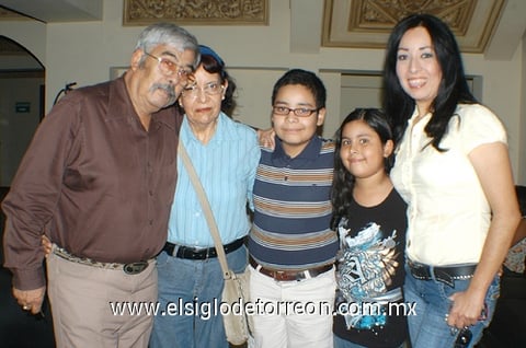26072011 , Guillermina, Johan, Andrea y Claudia.