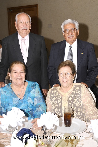28072011  Córdova y Diana Rivera de Córdova.