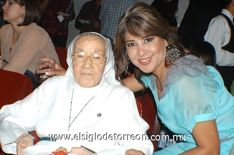 28072011  Chonita y Vero.