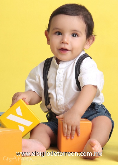30072011  Hassan Enrique Hilario Pacheco celebró su primer añito de vida.- Caja Mágica Fotografía Infantil
