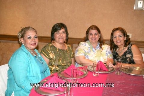 30072011  Pérez de B., Georgina de Nahoul, Alicia M. de Román y Rita de Mota.