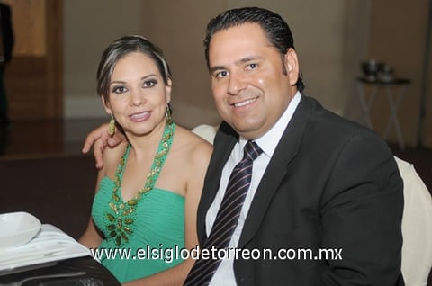 01082011  Garza y Carlos Charle.