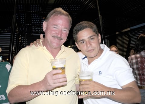 02082011 , Willy y Jimmy.