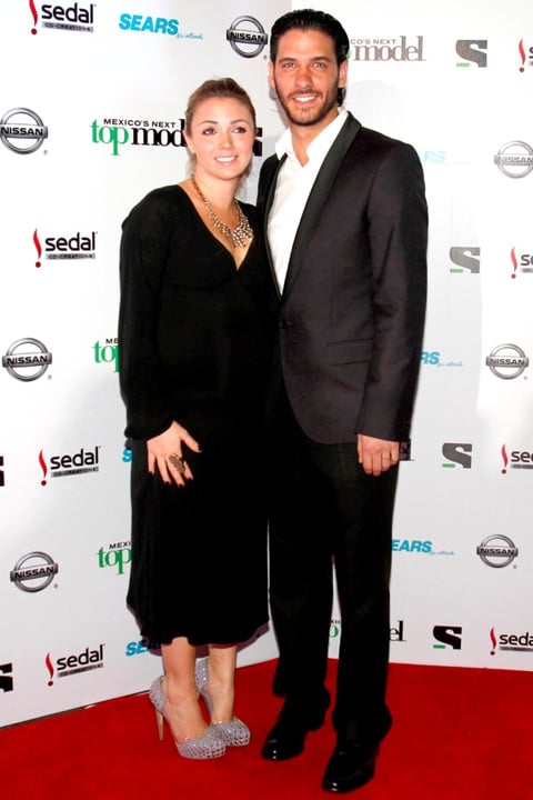 Erick Elías y su esposa asistieron a la presentación.