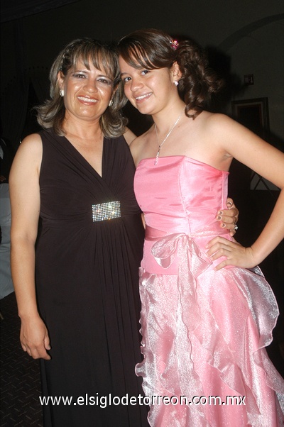 03082011  de la Fuente y Vanessa Ramos.