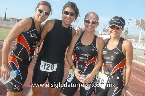 09082011 , Irma, Menina y Mayra.