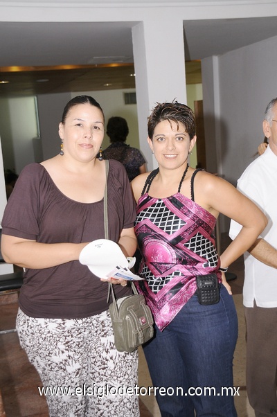 09082011  Bermúdez y Graciela García.