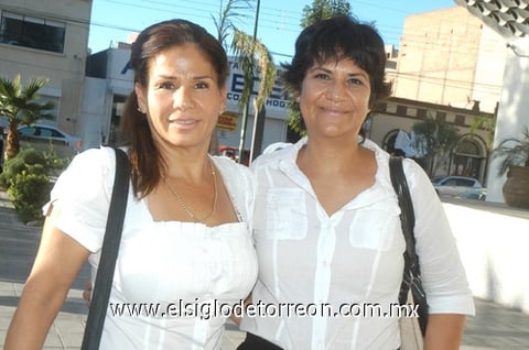 10082011  Hernández y Brenda Galván.