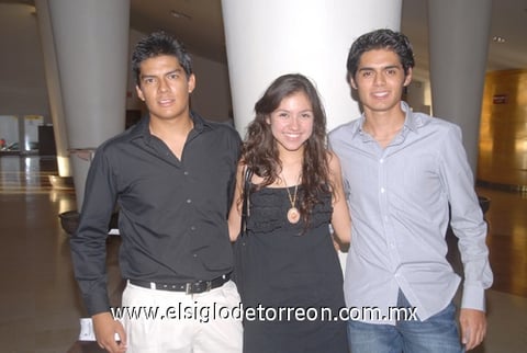 12082011  Hidalgo, Gisella Rodríguez y Ernesto Garza.