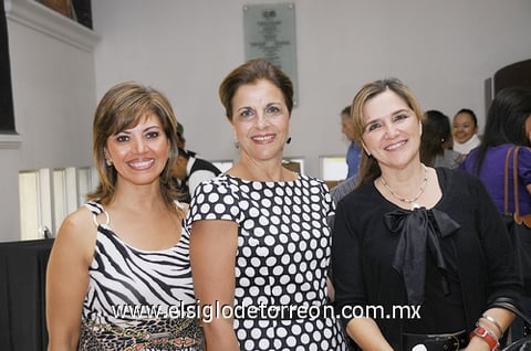 Nury, Rocío y Cecy.
