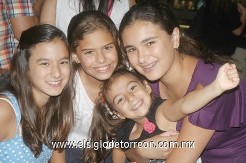 Bárbara, Isabel, Ana Paula y Natalia.