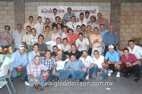 Javier y Fernando celebraron sus respectivos cumpleaños en compañía de amigos y familiares.