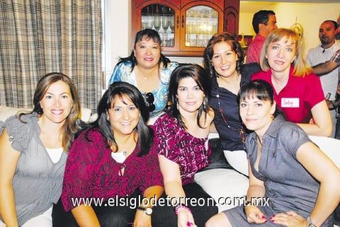 Annel Soto, Isela Martínez, Laura Pámanes, Gaby Vargas, Elba Rodríguez, Jackie Giacomán y Cristy Hernández.