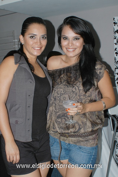 14082011  y Adriana López.