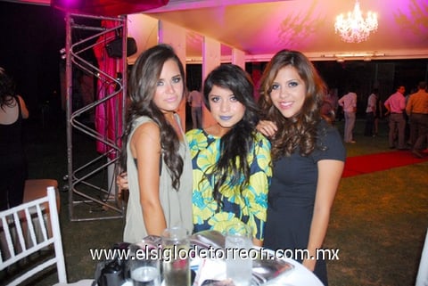14082011  Mesta, Tania Apolinar y Cristy López.