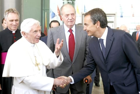 Es la tercera visita de Benedicto XVI a España luego de sus giras en 2006 a Valencia y en 2010 a Santiago de Compostela y Barcelona, por lo que será su primera ocasión en Madrid.