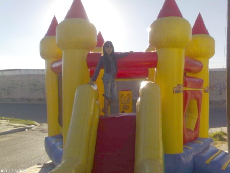KIMBERLI en su cumpleaños.