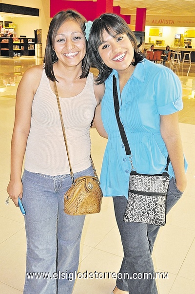 22082011  y Esther Dávila.