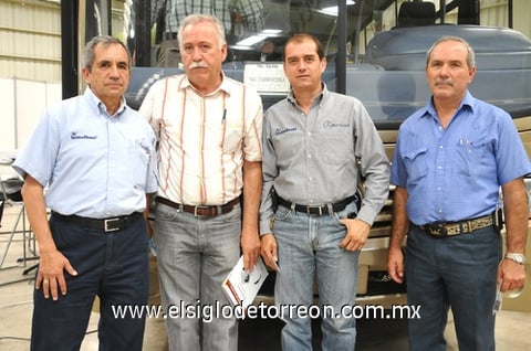 26082011 , Héctor, Rubén y Ricardo.