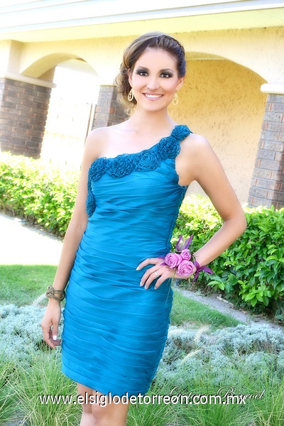 27082011  lució Anabel Hernández Frausto en su despedida de soltera.- Gustavo Borroel Fotografía