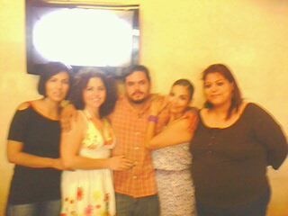 REUNIÓN de ex alumnos Nidia, Imelda, Jesús, Fabiola y Elizabeth.
