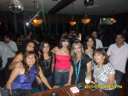 ÁNGELES, Nadia, Alicia, Laura y Blanca.