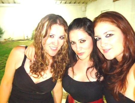 THELMA, Aída y Berthali.
