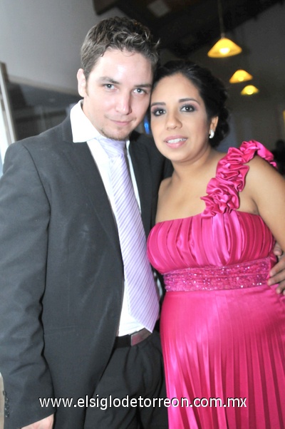 30082011 Garza y María Elena Pineda.